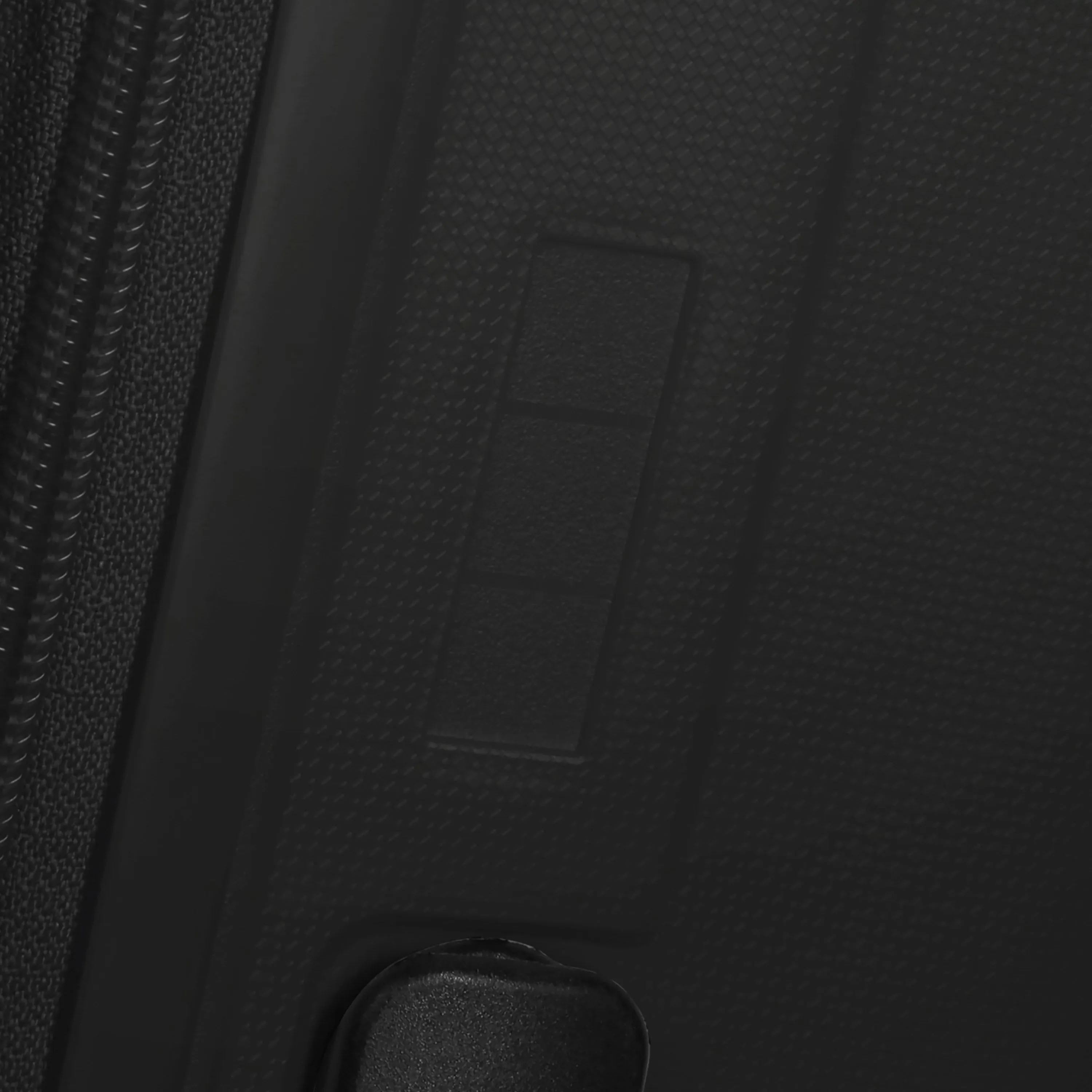 American Tourister Rejoy Spinner Expandable Large Luggage