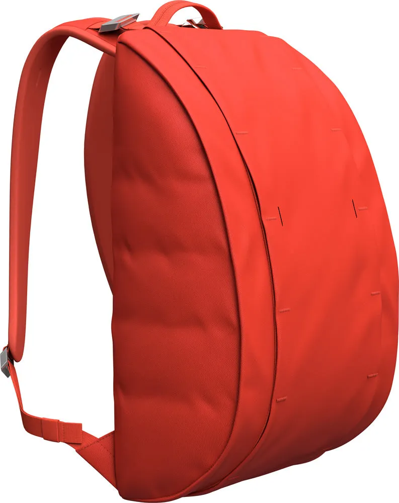 D_b_ Hugger Base Backpack, 15L