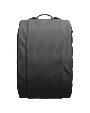 D_b_ Hugger Base Backpack, 15L