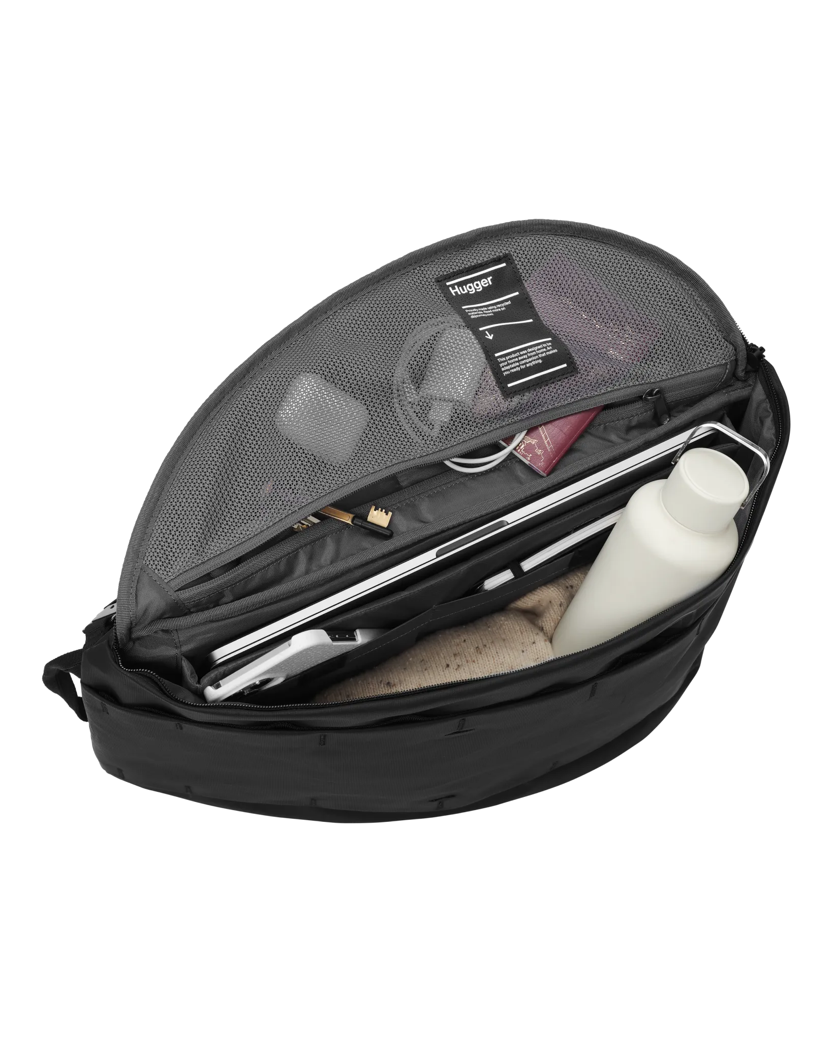 D_b_ Hugger Base Backpack, 15L