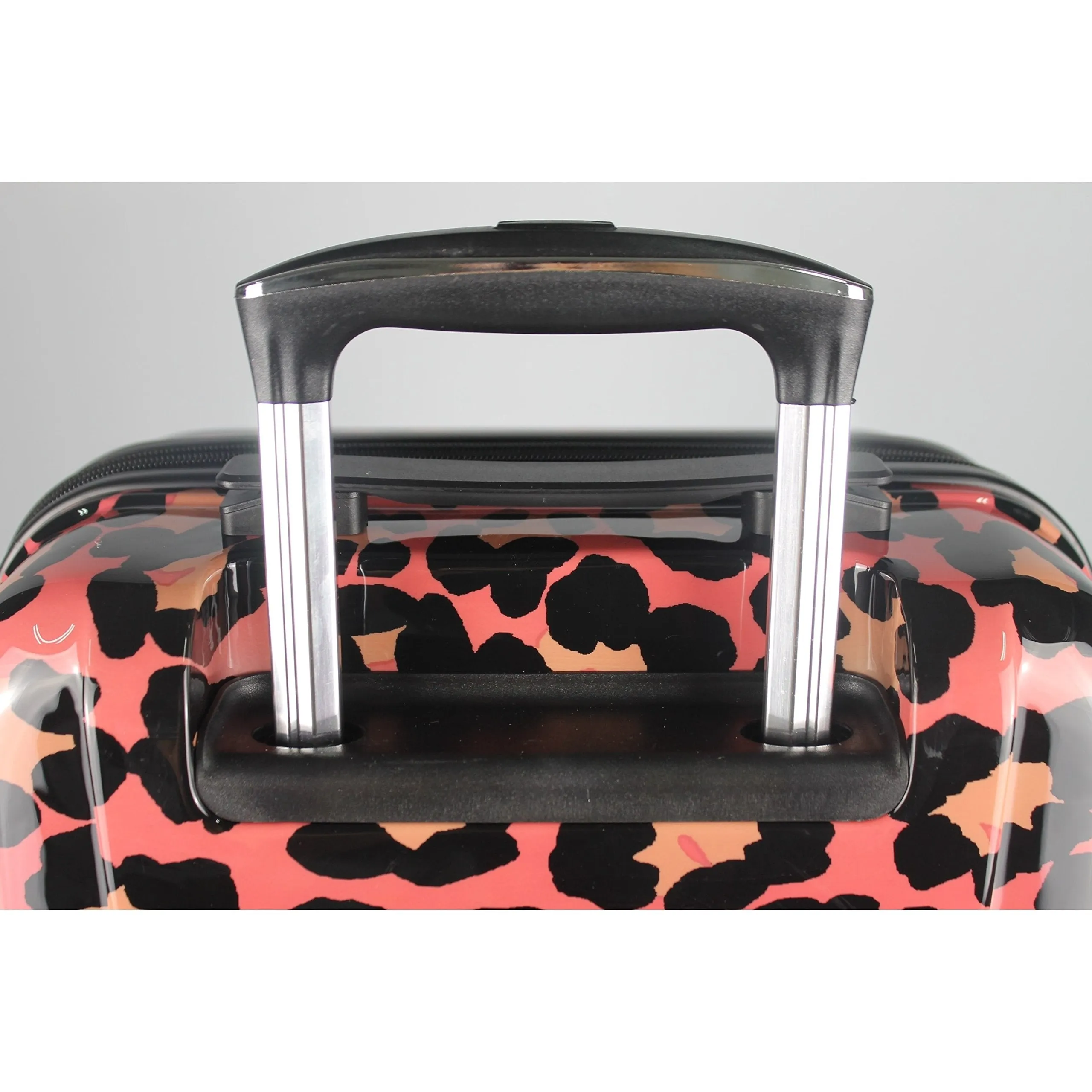 Isaac Mizrahi Gabby 26" 4-Wheel Carry-On Luggage