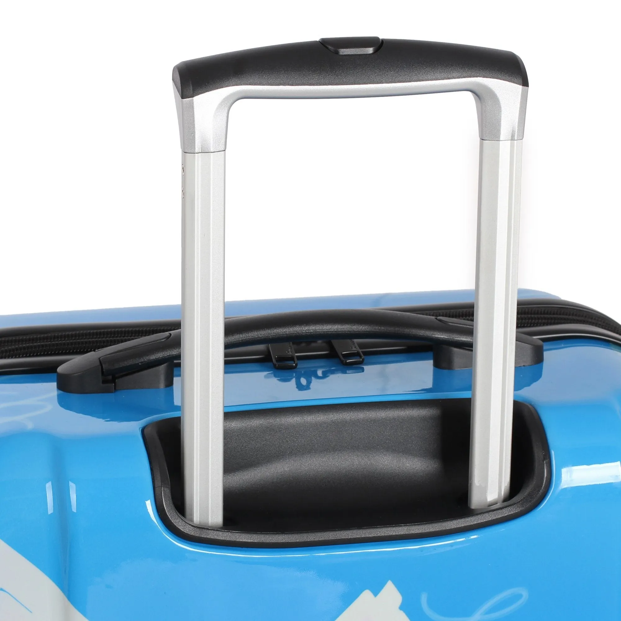 IT Luggage Virtuoso 22" 4-Wheel Carry-On Luggage