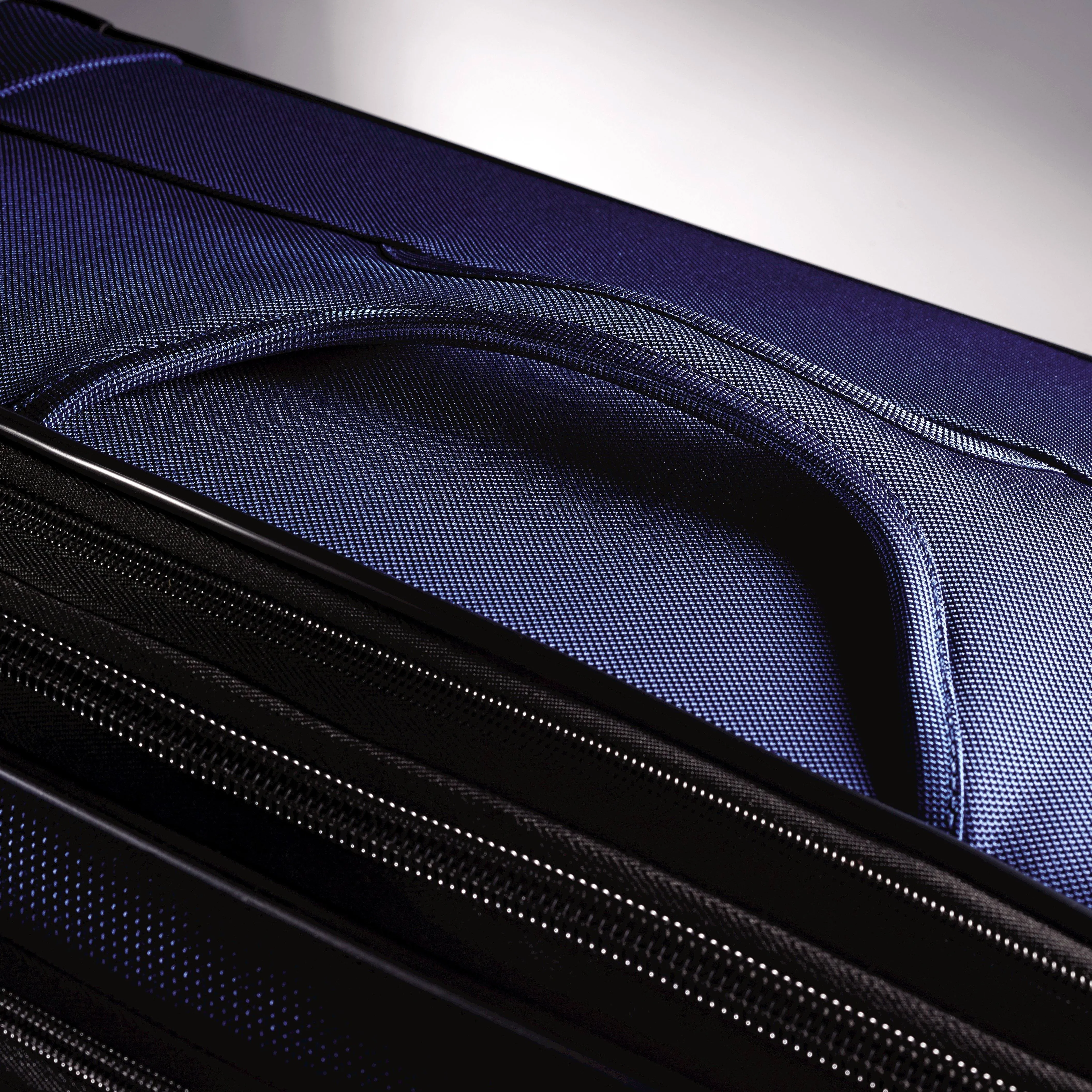 Samsonite Solyte Softside Carry-On Wheeled Garment Bag