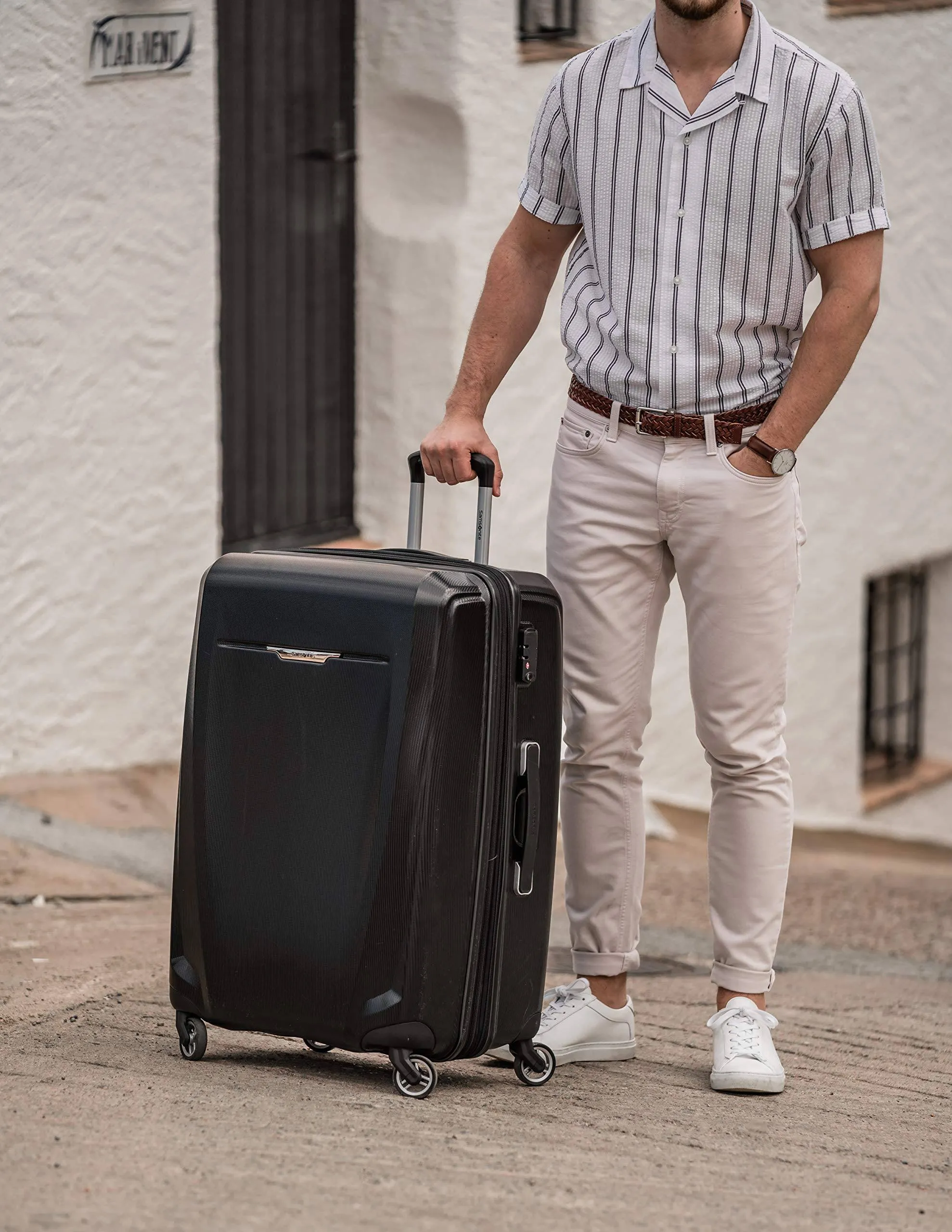 Samsonite Winfield 3 DLX 3 Piece Set (20"/24"/28") 4-Wheel Luggage Set
