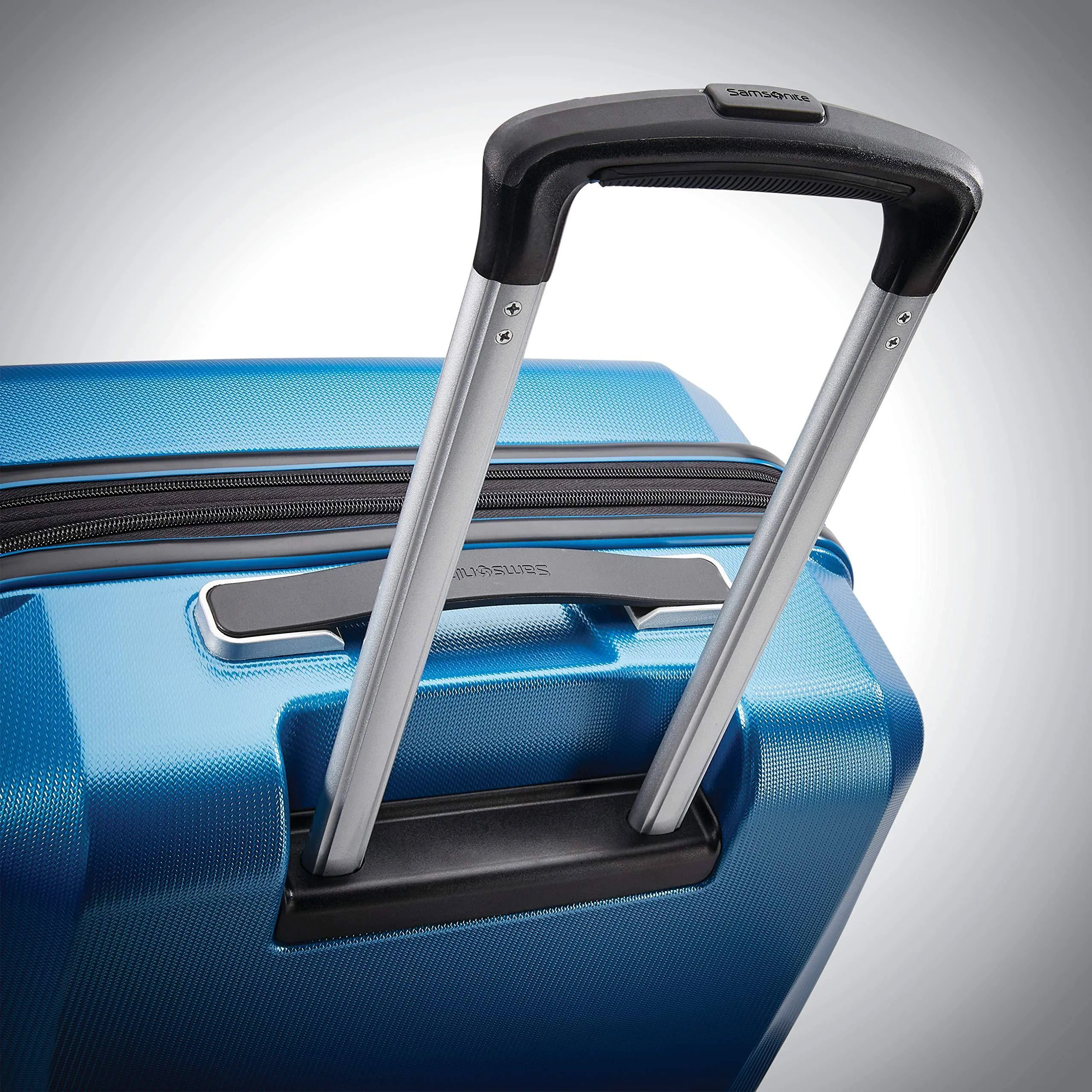 Samsonite Winfield 3 DLX 3 Piece Set (20"/24"/28") 4-Wheel Luggage Set