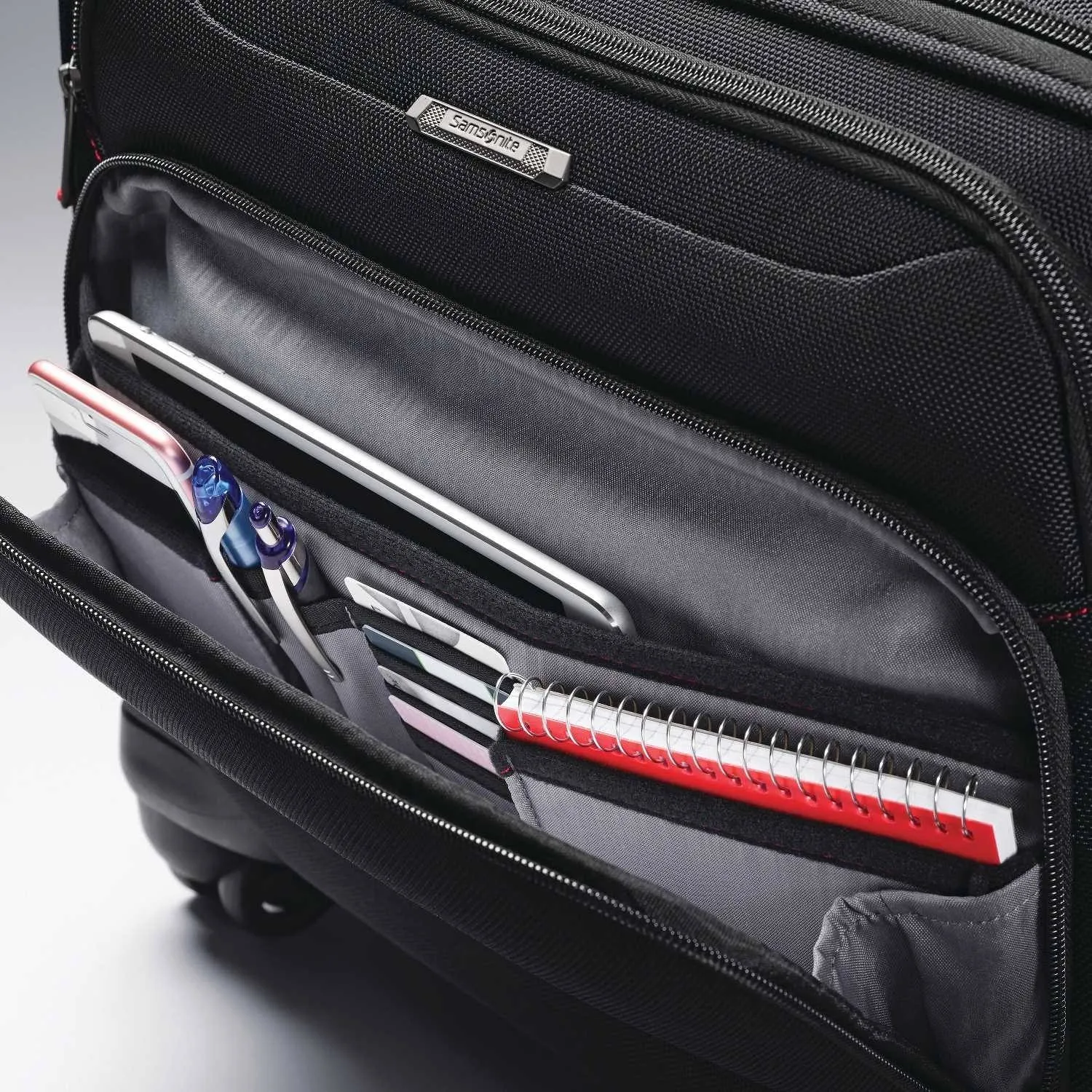 Samsonite Xenon 3.0 Spinner Mobile Office Laptop Bag