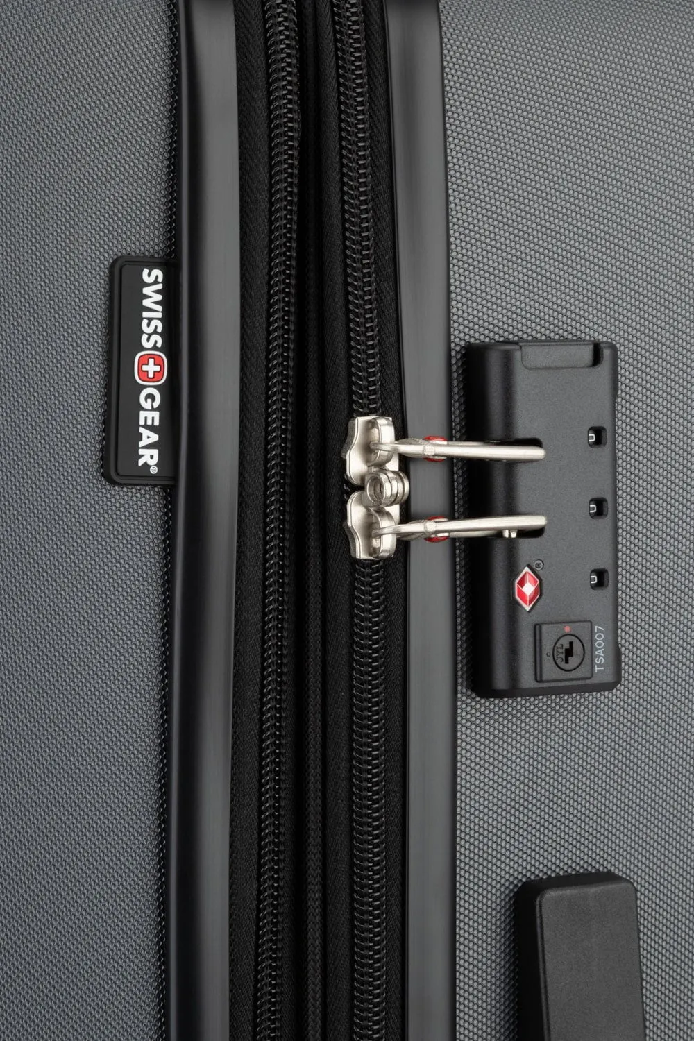 Swiss Gear Central Lite 28" Large Luggage
